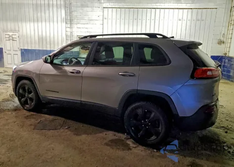 2016 Jeep Cherokee Latitude from USA, damaged, VIN 1C4PJMCS3GW213905